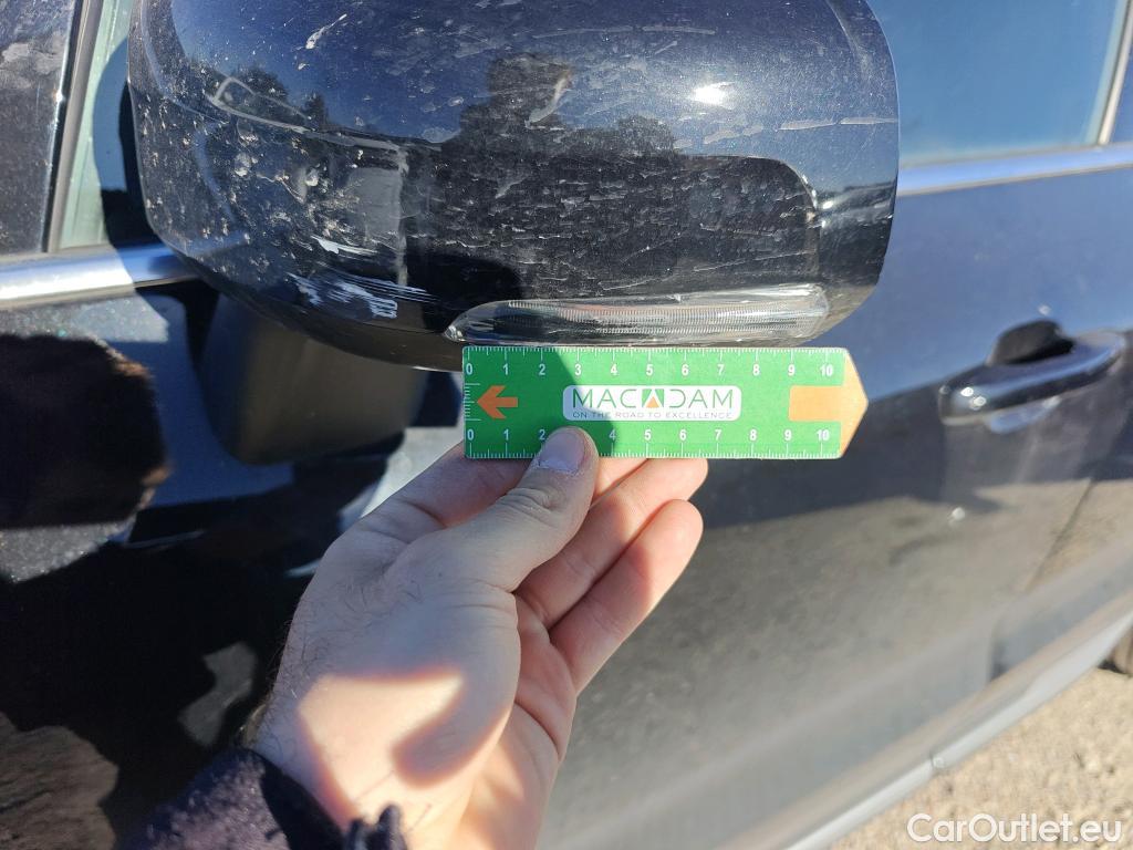  Volvo  XC60 VOLVO  / 2017 / 5P / todoterreno 2.0 B4 D Inscription Auto #35