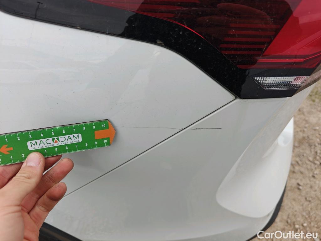  Volkswagen  Tiguan VOLKSWAGEN  / 2023 / 5P / todoterreno Life 2.0 TDI 110kW (150CV) DSG #8