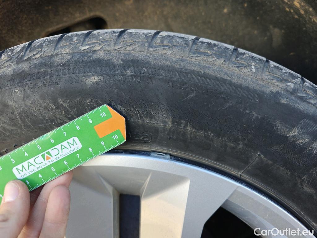  Renault  Captur RENAULT  / 2020 / 5P / todoterreno Intens TCe 90 #6