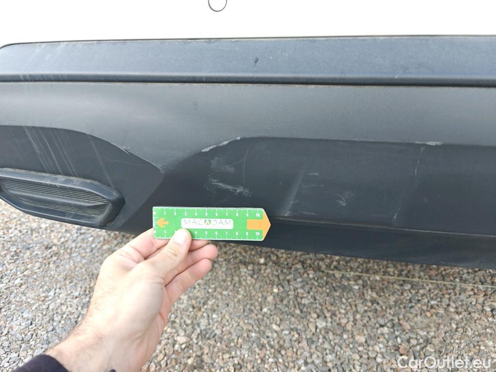  Seat  Arona SEAT  / 2017 / 5P / todoterreno 1.0 TSI 81kW (110CV) Style Plus (AC) #4