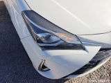  Toyota  Yaris TOYOTA  / 2017 / 5P / berlina con portón 1.5 100H Active Tech #16