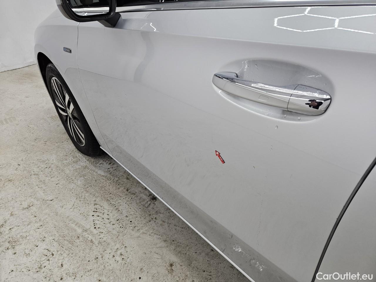  Mercedes  A-Klasse A 250 e #4