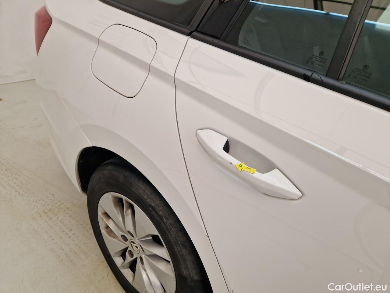  Skoda  Octavia 2.0 TDI 150CP Ambition Combi DSG #26