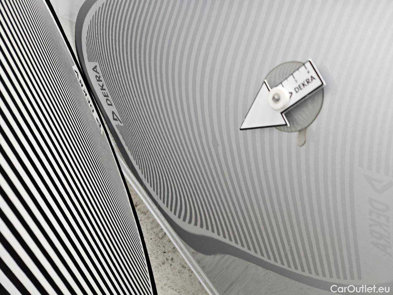  Mercedes  A-Klasse A 250 e #3