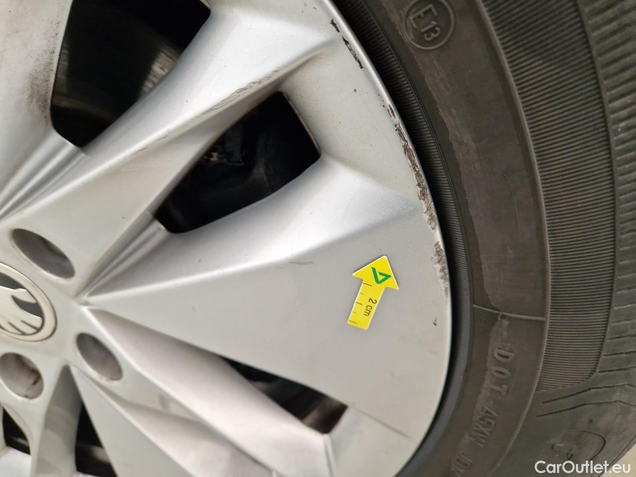  Skoda  Octavia 2.0 TDI 150CP Ambition Combi DSG #18