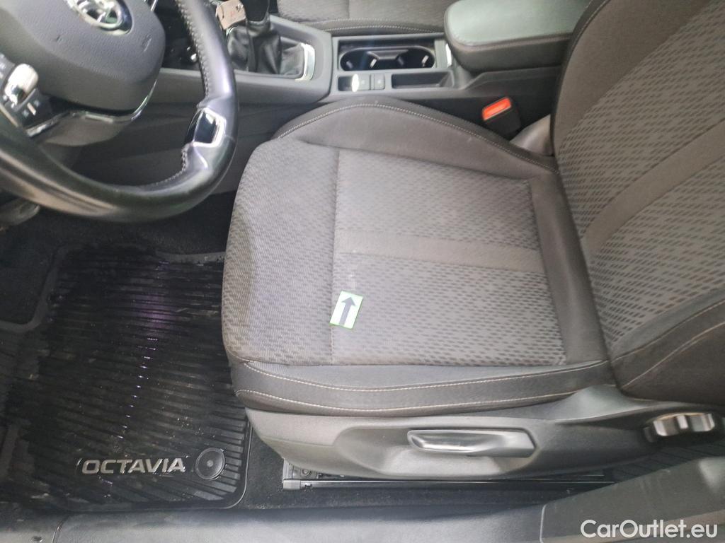  Skoda  Octavia 1.5 TSI 150CP Style #9