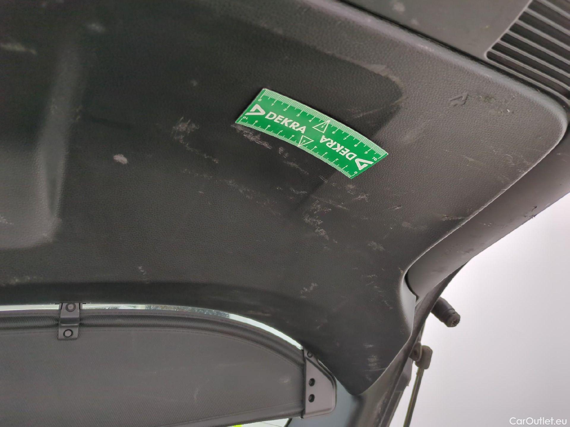  Toyota  Corolla TOYOTA  Touring Sports / 2018 / 5P / Break Hybride 122h Dynamic Business Beyond Zer #18