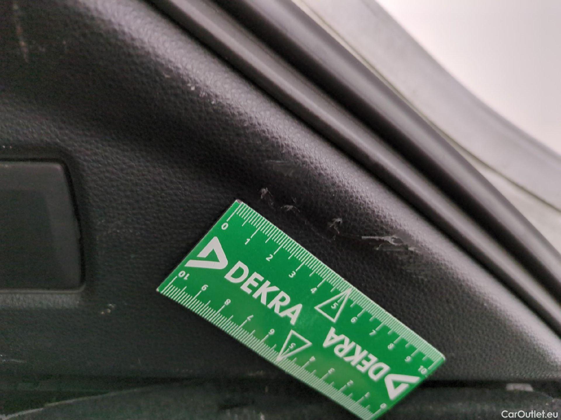  Toyota  Corolla TOYOTA  Touring Sports / 2018 / 5P / Break Hybride 122h Dynamic Business Beyond Zer #5