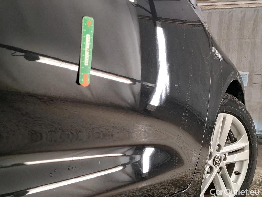  Toyota  Corolla TOYOTA  / 2018 / 5P / Berline Hybride 122h Dynamic Business #8