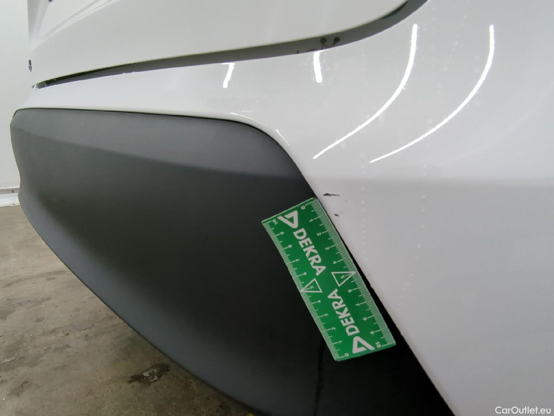  Toyota  Yaris Cross TOYOTA  Hybride / 2021 / 5P / SUV 1.5 HYBRID 116H DYNAMIC AUTO #9