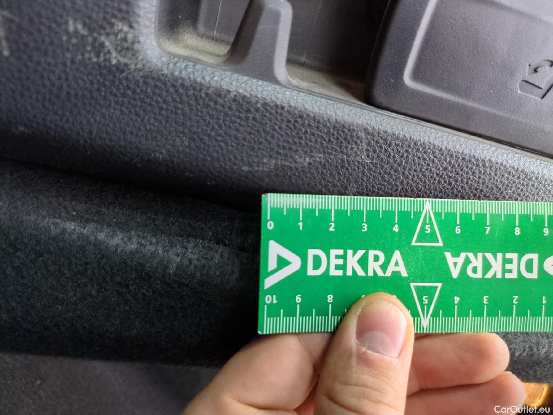  Toyota  Corolla TOYOTA  Touring Sports / 2018 / 5P / Break Hybride 122h Dynamic Business Beyond Zer #10