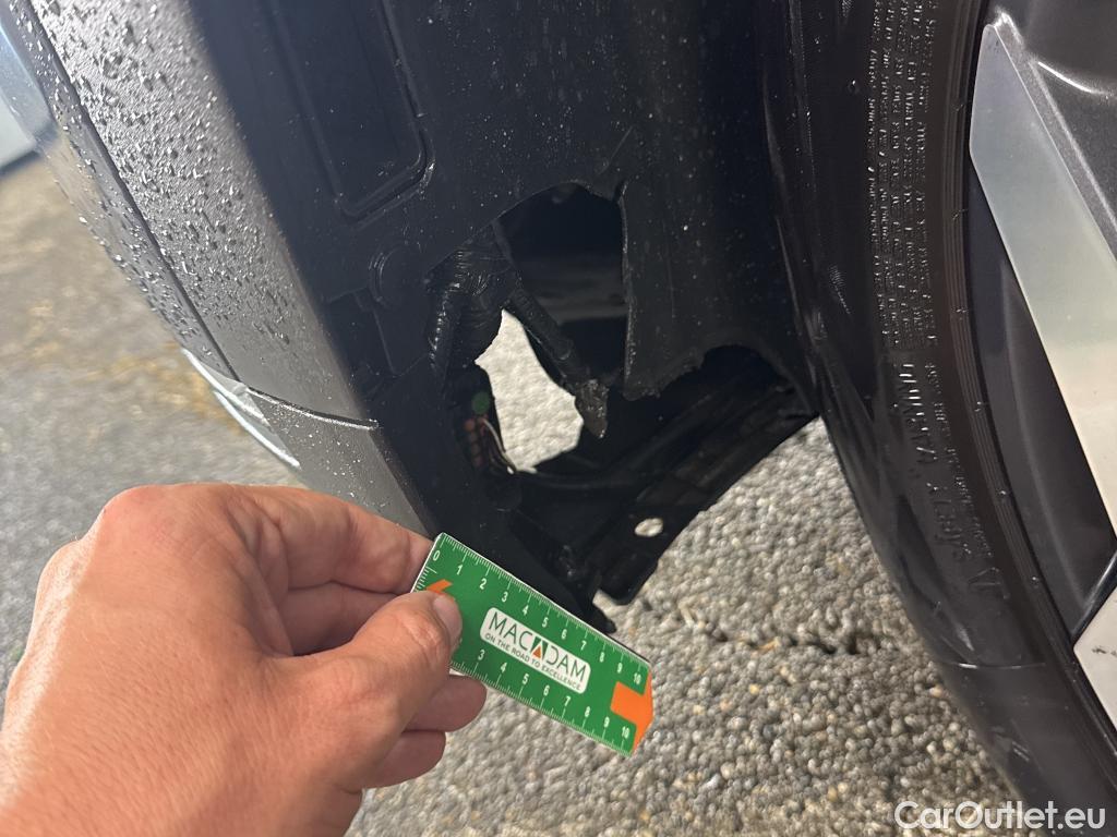  Hyundai  Tucson HYUNDAI  / 2020 / 5P / SUV 1.6 PHEV 265 HTRAC CREATIVE 4WD AUTO #4