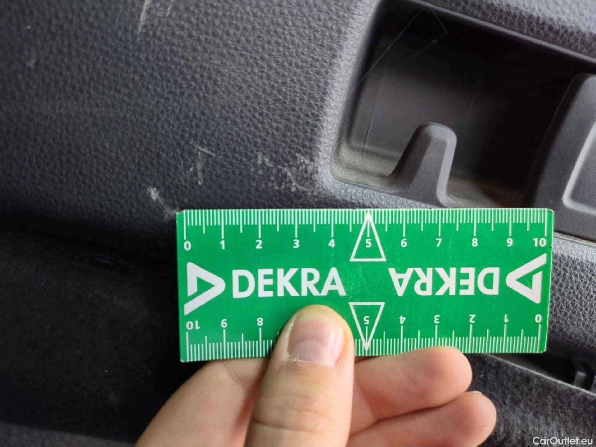  Toyota  Corolla TOYOTA  Touring Sports / 2018 / 5P / Break Hybride 122h Dynamic Business Beyond Zer #6