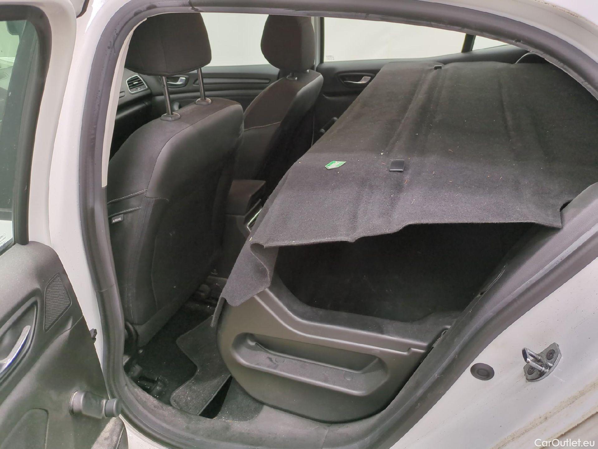  Renault  Megane  IV Berline 5pt. Société Air Nav 1.5 dCi 90CV BVM6 E6 #3