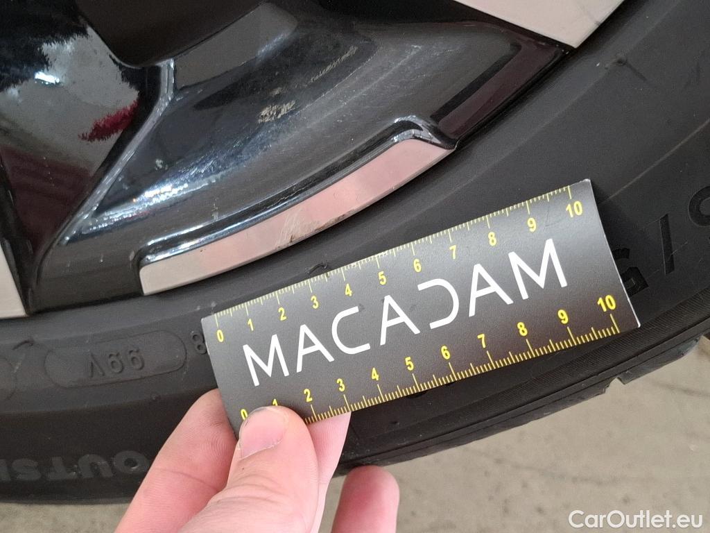  Renault  Kadjar RENAULT  / 2018 / 5P / Crossover Intens TCe 140 EDC FAP - 21 #23