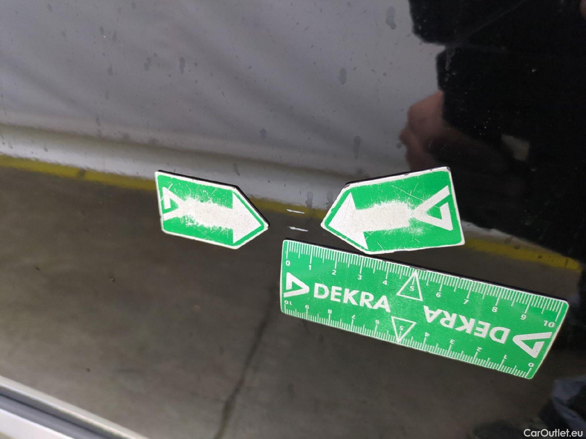  Peugeot  3008  Allure Business 1.5 HDi 130CV BVA8 E6dT #65