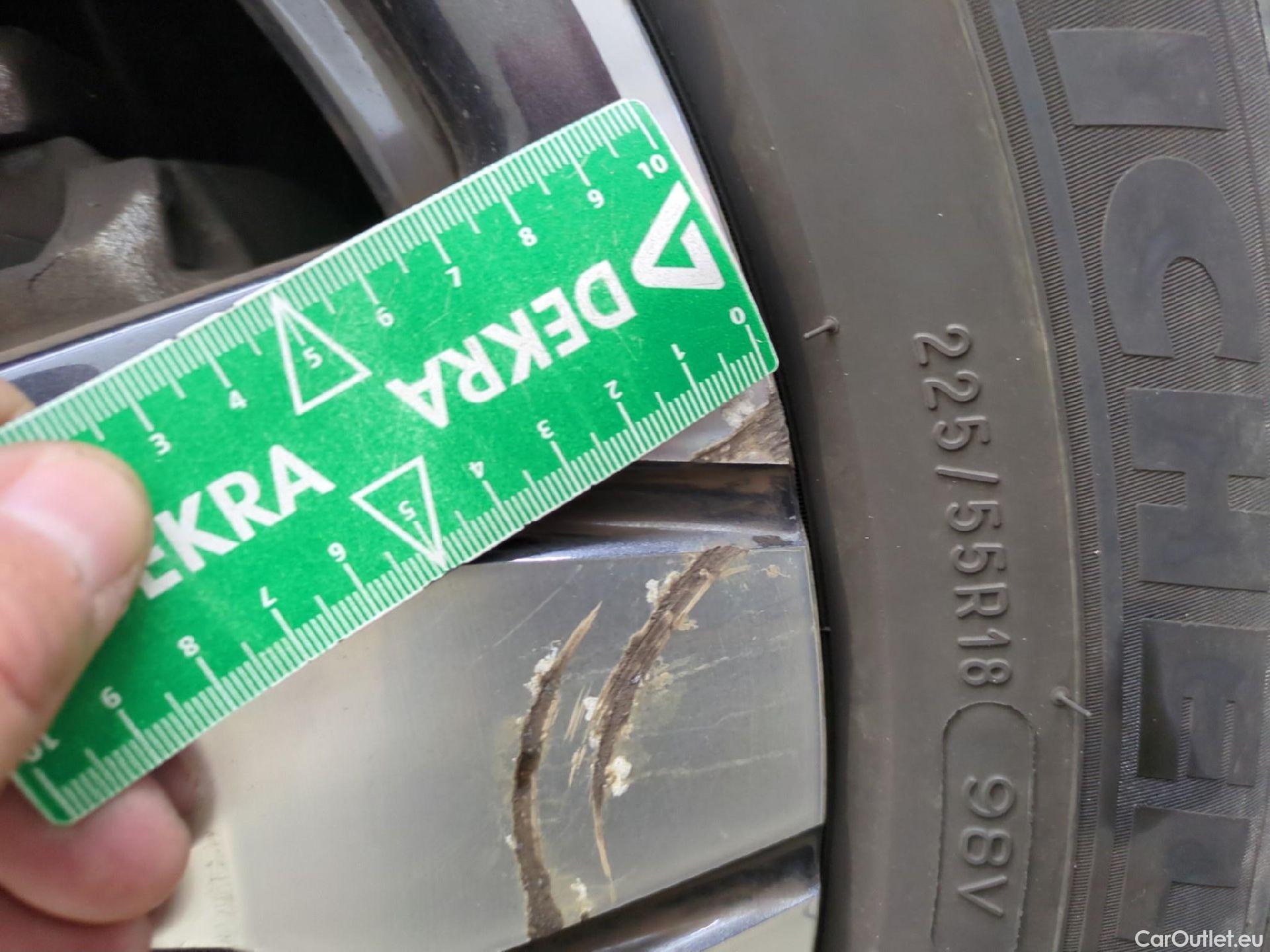  Peugeot  3008  Allure Business 1.5 HDi 130CV BVA8 E6dT #25