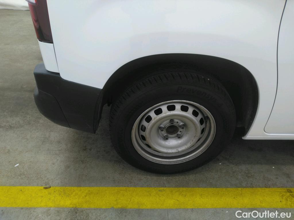  Citroen  Berlingo  Fourgon Club M 650 1.5 BlueHDi 100CV BVM5 E6dT #5
