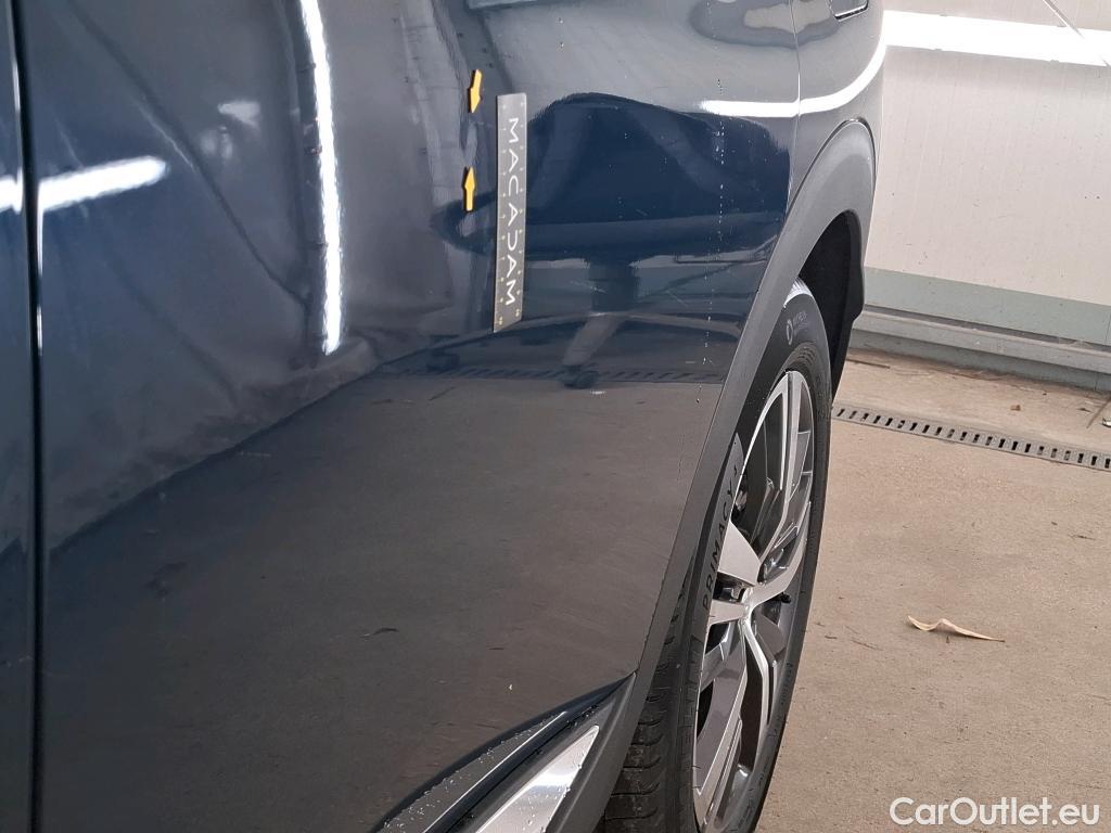  Peugeot  3008 PEUGEOT   2020 5P  SUV 16 HYBRID 225 EEAT8 Allure Pack #6