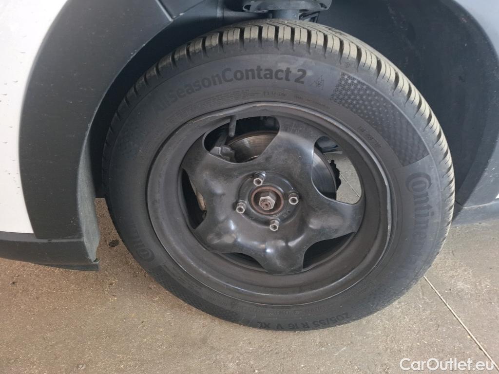  Citroen  C3 CITROEN  / 2020 / 5P / Berline PureTech 83 S&S BVM Feel Pack #20