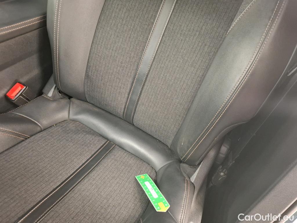  Peugeot  5008  GT Line 1.5 HDi 130CV BVM6 E6dT #9