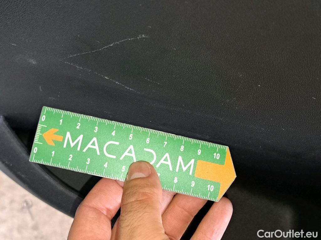  Peugeot  2008  Allure 1.2 PureTech 130CV BVM6 E6dT #24