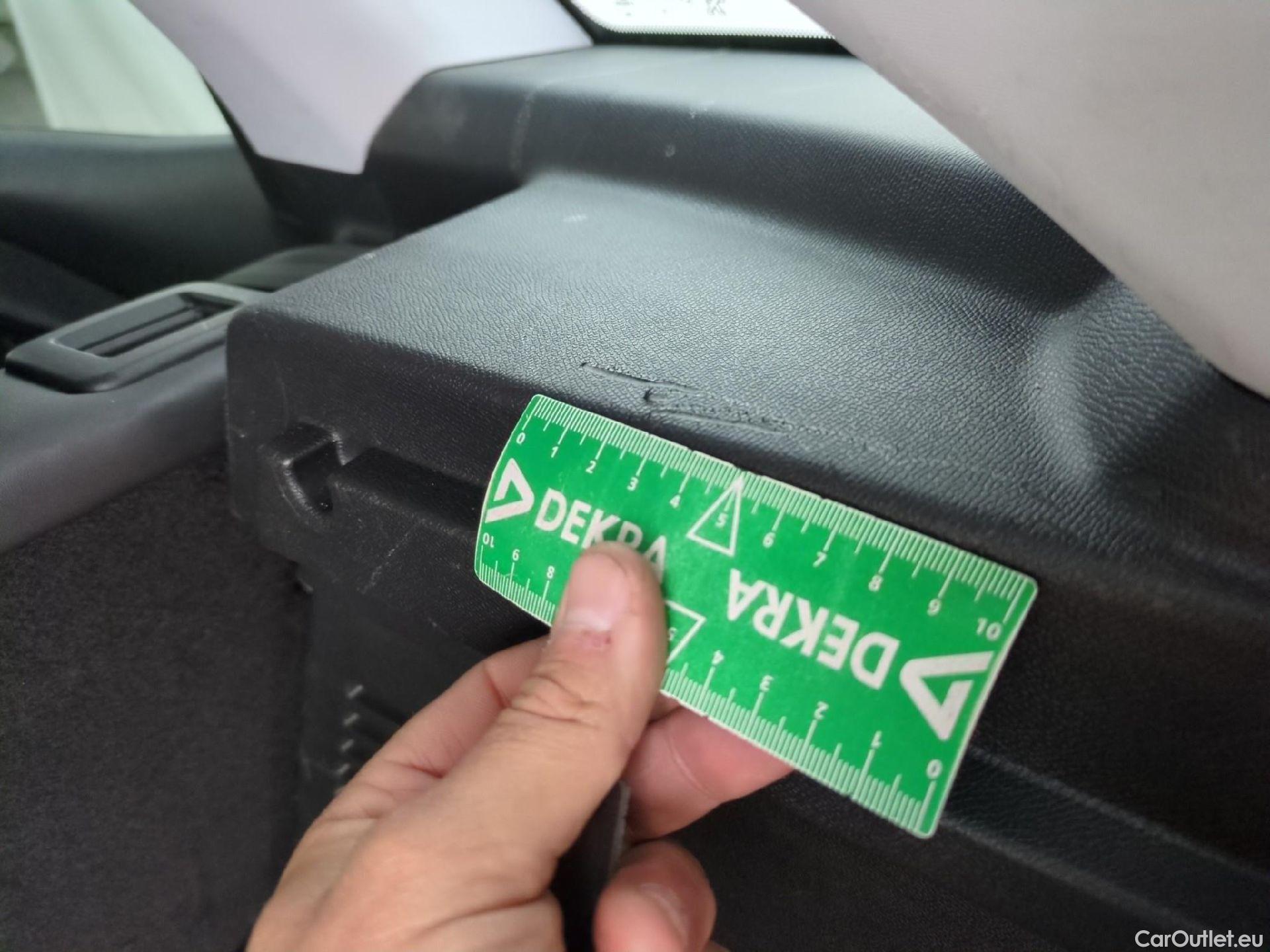  Peugeot  3008  Allure Business 1.5 HDi 130CV BVA8 E6dT #16