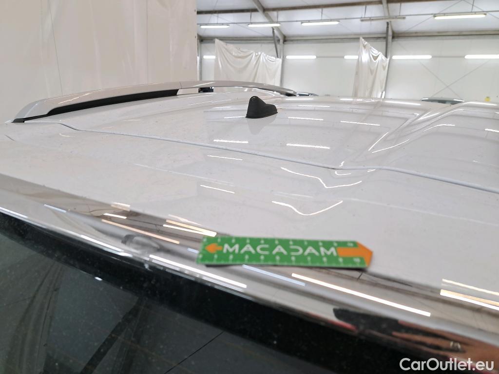  Peugeot  2008  Allure 1.2 PureTech 130CV BVM6 E6dT #32