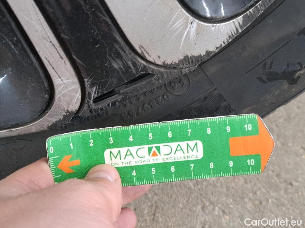  Citroen  C3 CITROEN  / 2020 / 5P / Berline PureTech 83 S&S BVM Feel Pack #34