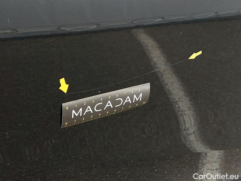  Bmw  Serie 1 BMW Série 1 / 2019 / 5P / Berline 116d DKG7 Business Design #2