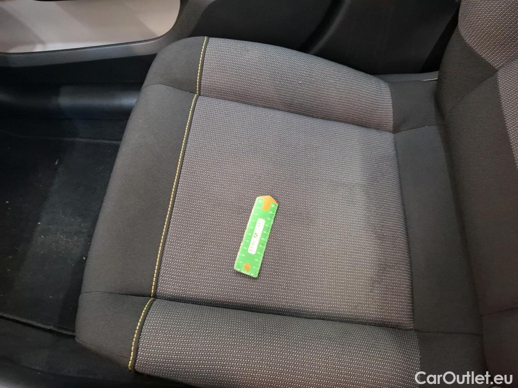  Citroen  C3 CITROEN  / 2020 / 5P / Berline PureTech 83 S&S BVM Feel Pack #39