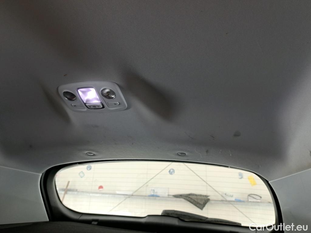  Peugeot  2008  Allure 1.2 PureTech 130CV BVM6 E6dT #36