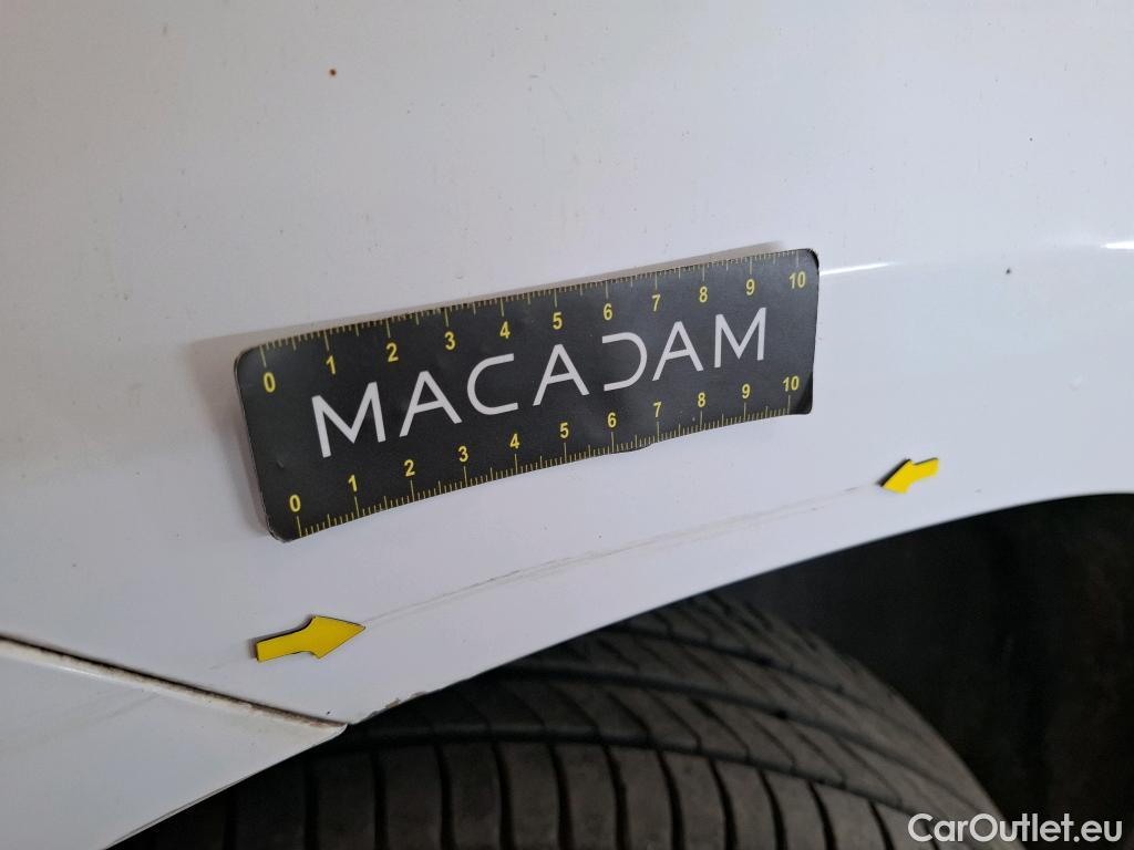  Peugeot  Partner PEUGEOT  / 2018 / 4P / Fourgonnette BLUEHDI 75 STANDARD 650KG PREMIUM #11