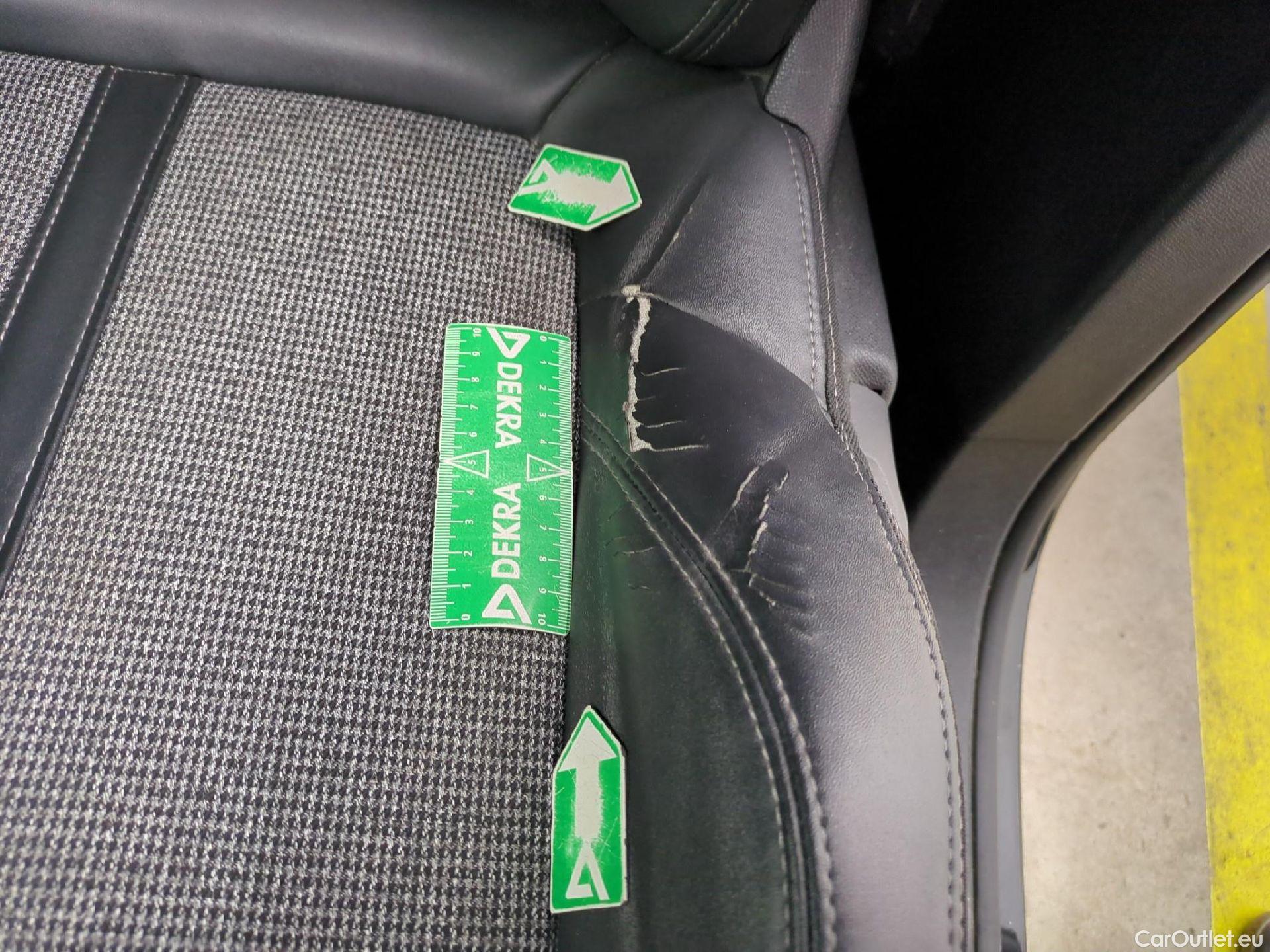  Peugeot  3008  Allure Business 1.5 HDi 130CV BVA8 E6dT #4