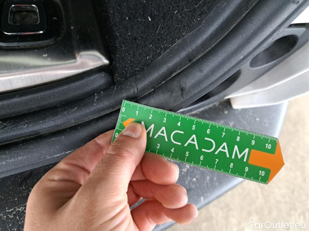  Peugeot  2008  Allure 1.2 PureTech 130CV BVM6 E6dT #16