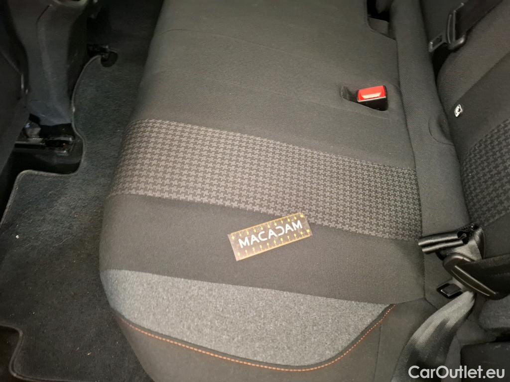  Peugeot  3008  Active Business 1.2 PureTech 130CV BVA8 E6d #20