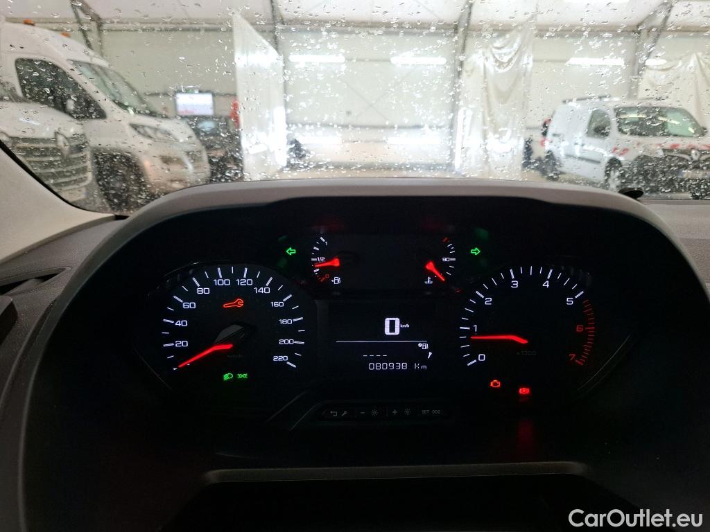  Peugeot  Partner PEUGEOT  / 2018 / 4P / Fourgonnette BLUEHDI 75 STANDARD 650KG PREMIUM #14