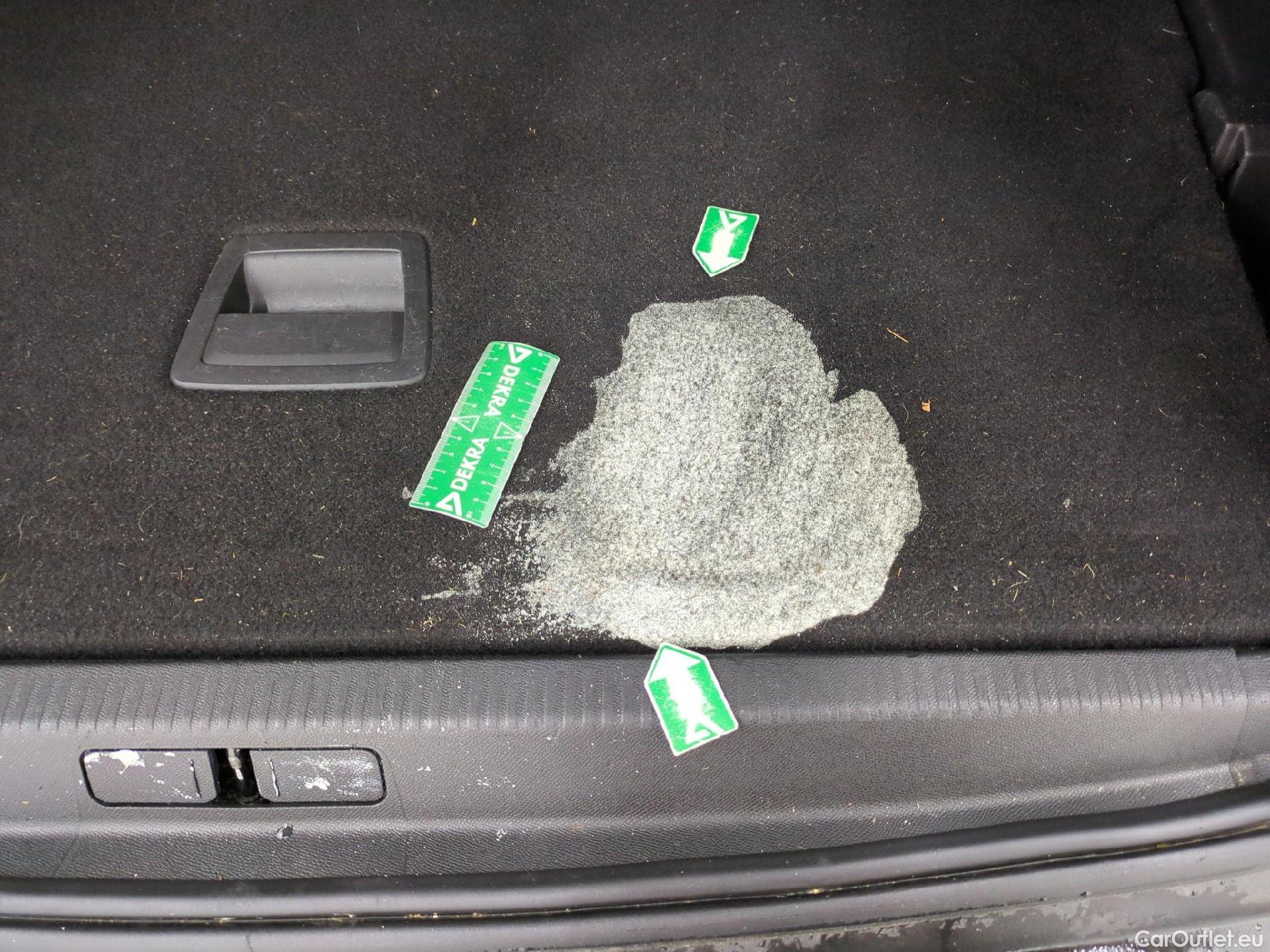  Peugeot  3008  Allure Business 1.5 HDi 130CV BVA8 E6dT #11