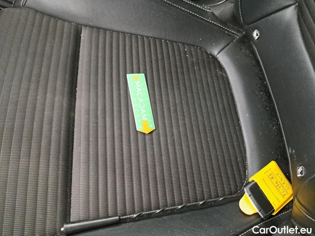  Renault  Scenic RENAULT Scénic / 2016 / 5P / monospace Intens Blue dCi 120 EDC #31