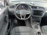  Volkswagen  Tiguan VOLKSWAGEN  DIESEL - 2021 2.0 TDI 150 SCR Life BMT DSG 5d #9