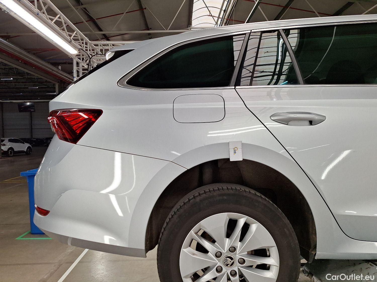  Skoda  Octavia Skoda,  Combi '20, Skoda  Combi 2.0 CRTDI 85kW Ambition 5d #7