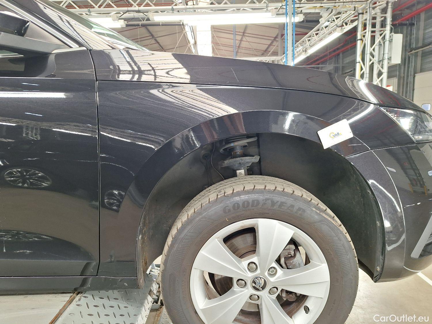  Skoda  Octavia Skoda,  Combi '20, Skoda  Combi 2.0 CRTDI 85kW Ambition 5d #9