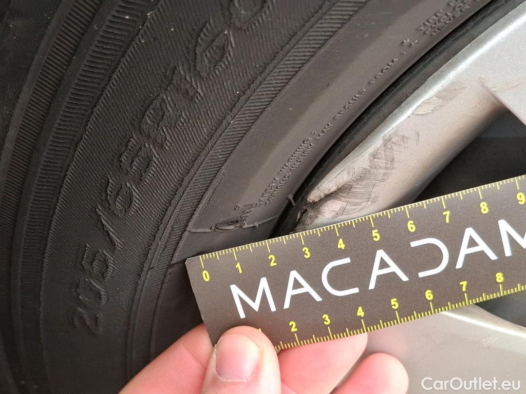  Renault  Trafic RENAULT  / 2019 / 4P / Fourgon tole FG GCF L1H1 1000 dCi 120 #7