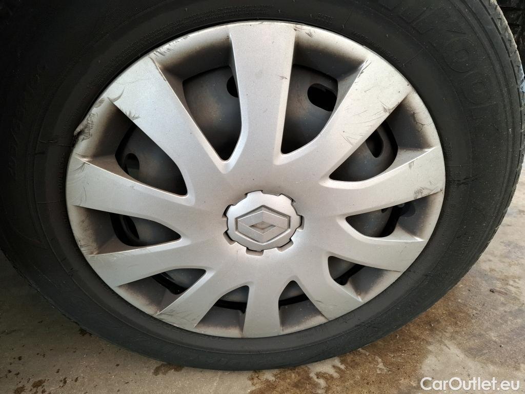  Renault  Trafic RENAULT  / 2019 / 4P / Fourgon tole FG GCF L1H1 1000 dCi 120 #14