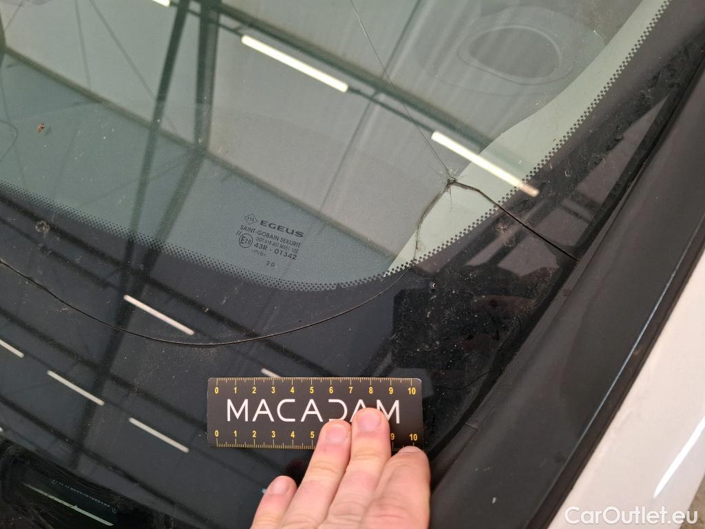  Renault  Trafic RENAULT  / 2019 / 4P / Fourgon tole FG GCF L1H1 1000 dCi 120 #3