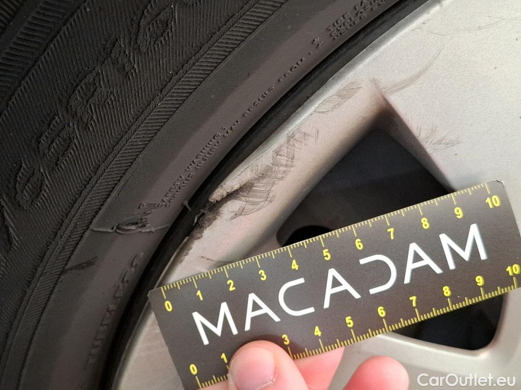  Renault  Trafic RENAULT  / 2019 / 4P / Fourgon tole FG GCF L1H1 1000 dCi 120 #15