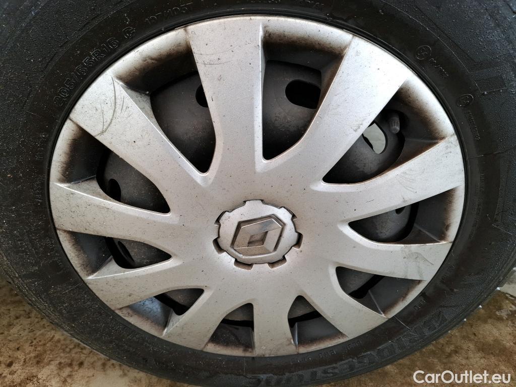  Renault  Trafic RENAULT  / 2019 / 4P / Fourgon tole FG GCF L1H1 1000 dCi 120 #27