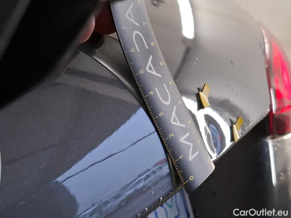  Mercedes  A-Klasse MERCEDES-BENZ Classe A Compact / 2018 / 5P / Berline A 250 e Progressive Line 8G-DCT #6