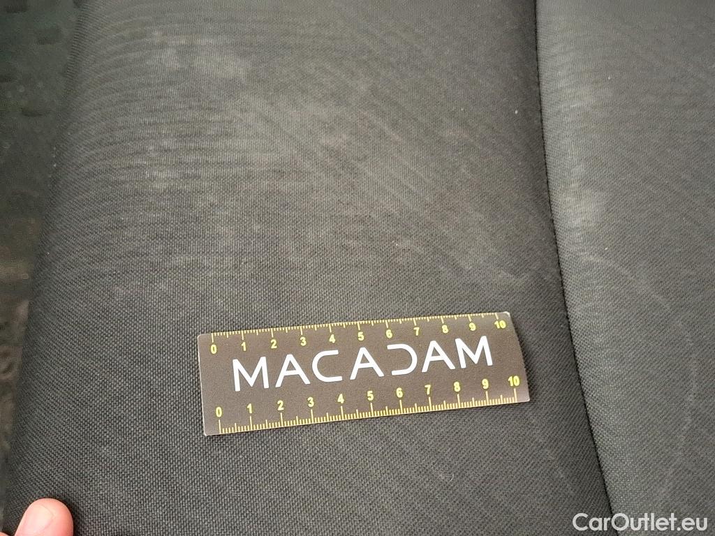  Renault  Trafic RENAULT  / 2019 / 4P / Fourgon tole FG GCF L1H1 1000 dCi 120 #20