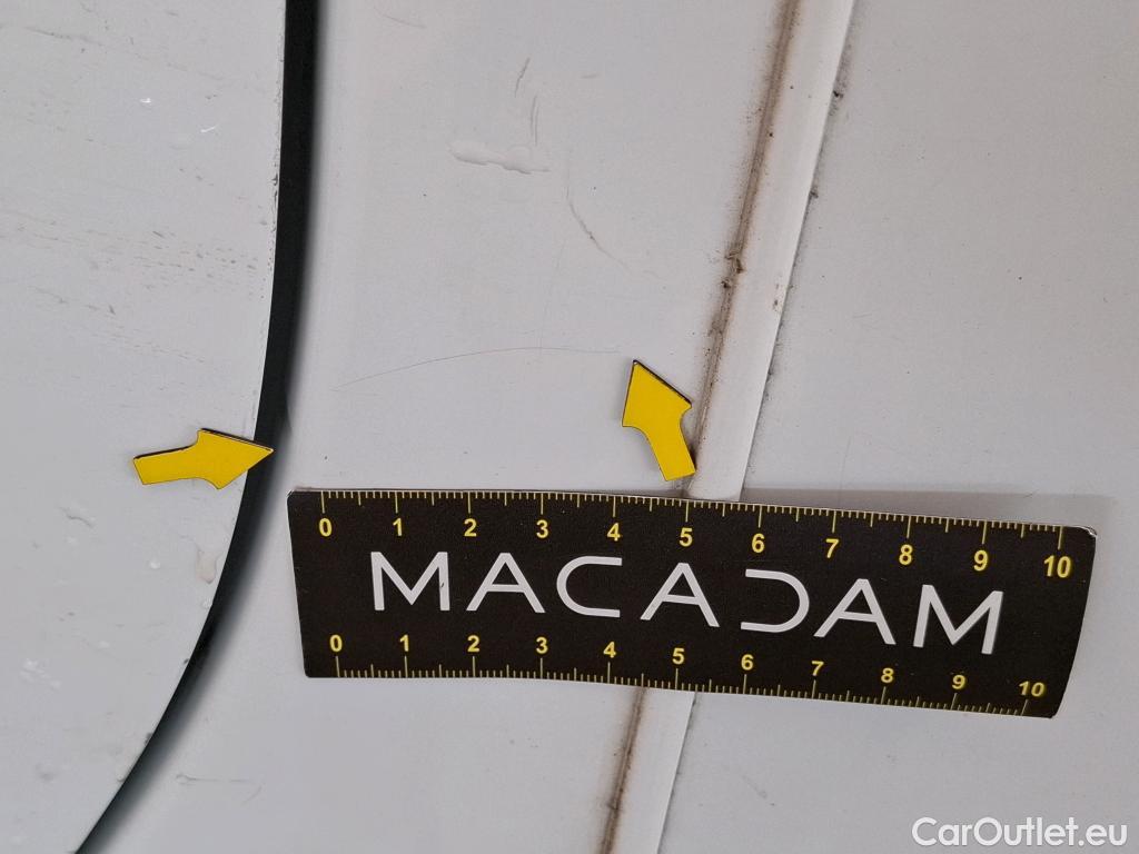  Renault  Trafic RENAULT  / 2019 / 4P / Fourgon tole FG GCF L1H1 1000 dCi 120 #32